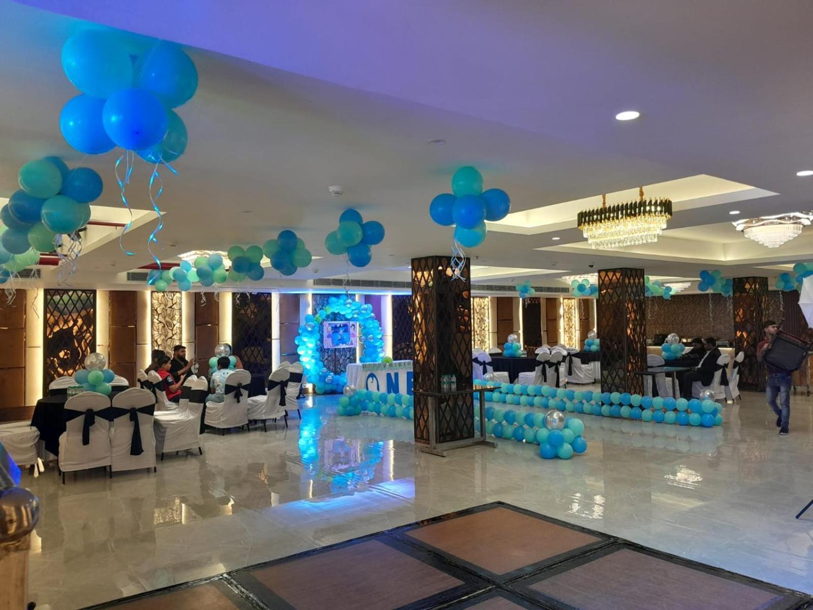 Belvedere Suites Greater Noida Exterior foto