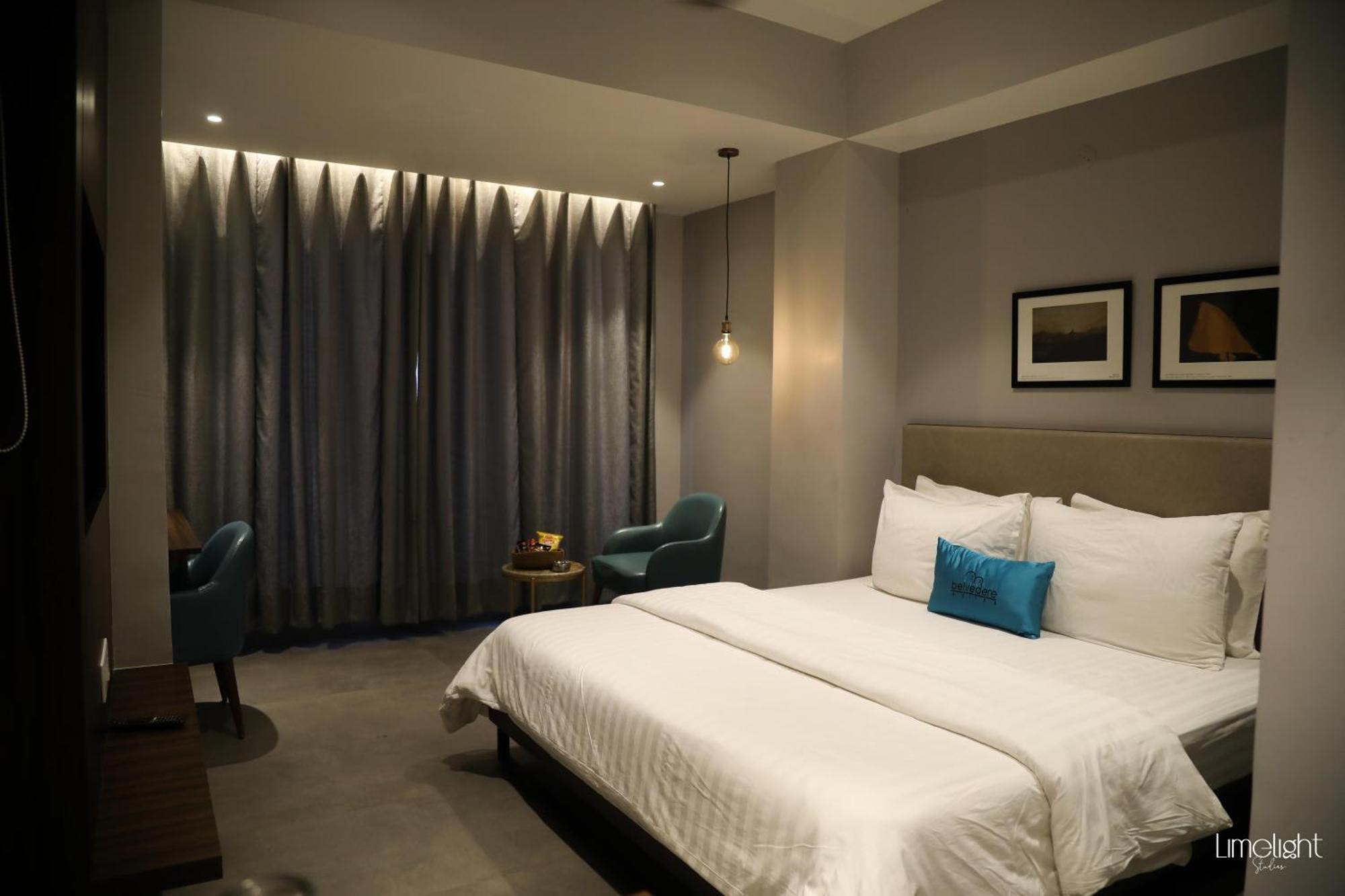 Belvedere Suites Greater Noida Exterior foto