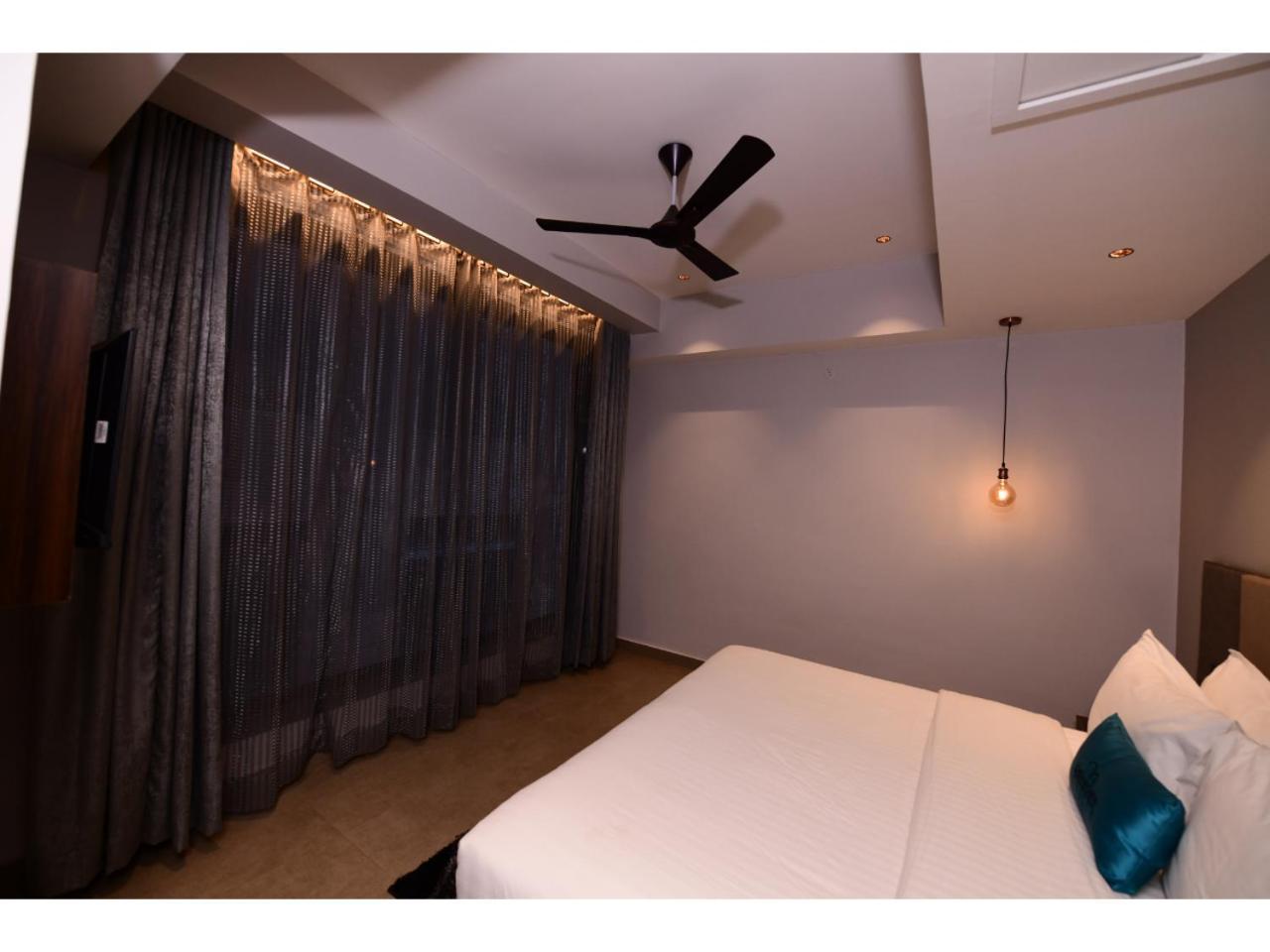 Belvedere Suites Greater Noida Exterior foto